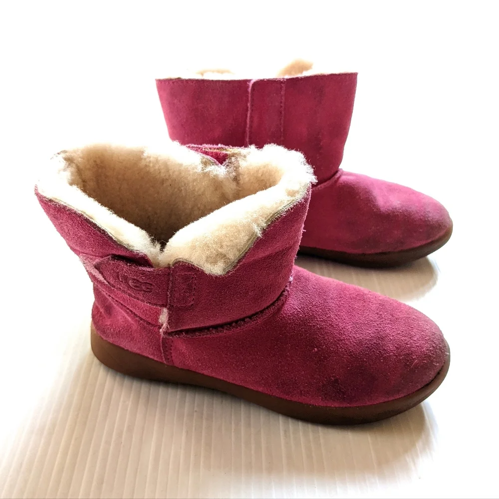 UGG Keelan kids pink suede fur lined boots